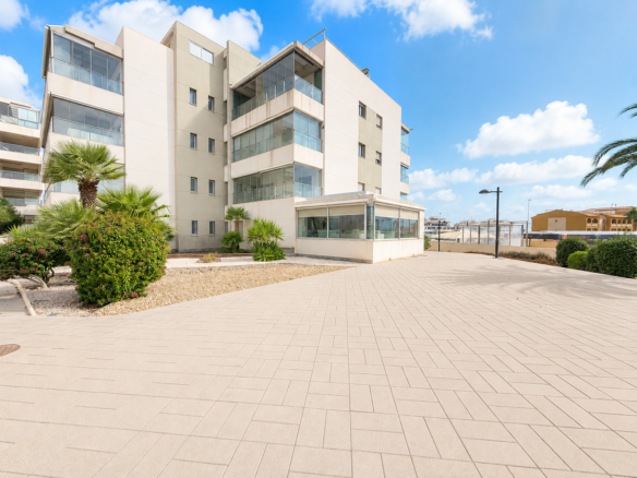 Apartment in Los Dolses – YC503027