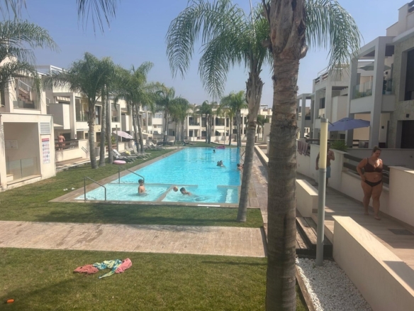 Apartment in Los Balcones – YC503097