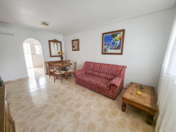 Apartment in Villamartin – YC506770