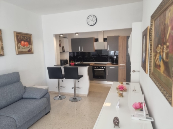 Apartment in Torrevieja – YC507421