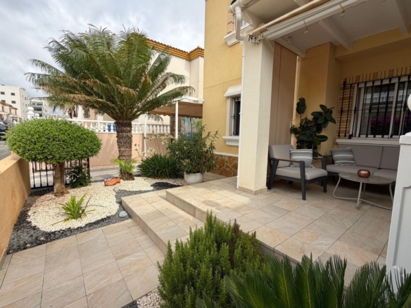 Bungalow in Orihuela Costa – YC511340