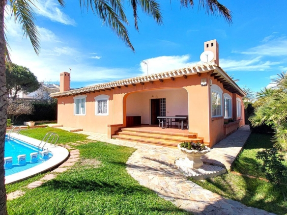 Villa in Cabo Roig YC573314