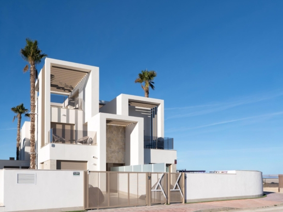 Quad in Los Alcazares – YC588591