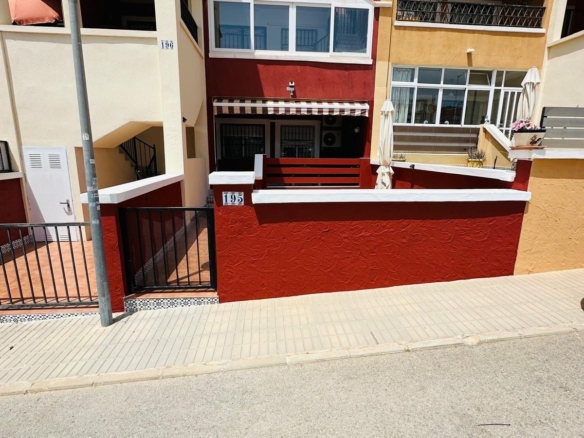 Villa in Orihuela Costa – YC595055