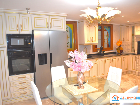Apartment in Alicante – YC598746