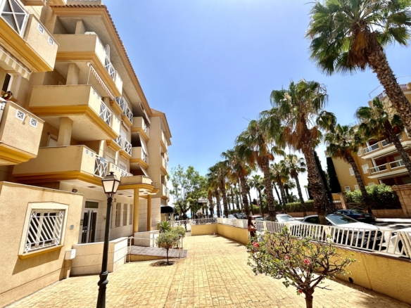 Apartment in Cabo Roig – YC611829