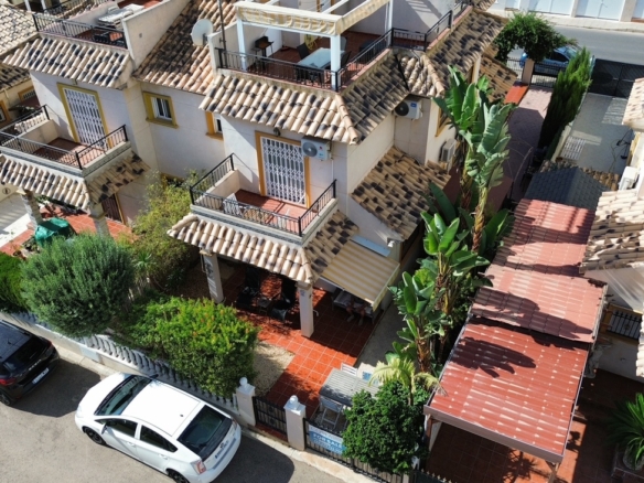 Semi Detached in Lomas de Caboroig – YC611927