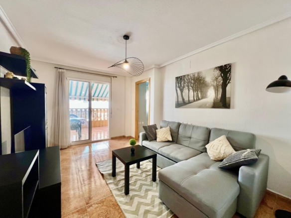 Apartment in Torrevieja – YC612359