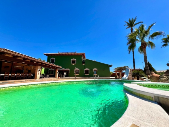 Villa in Almoradi – YC612479