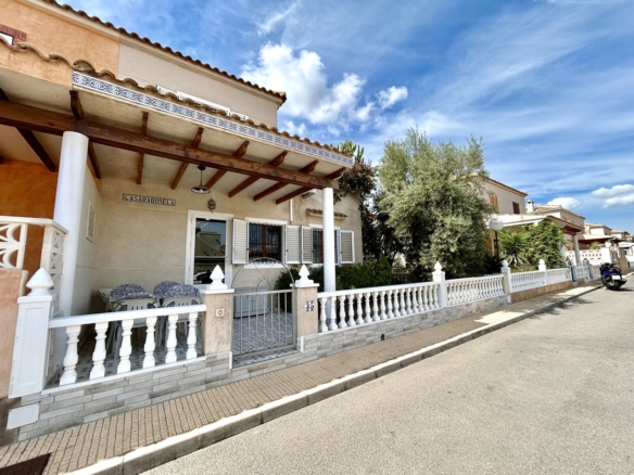 Town House in Playa Flamenca – YC622615