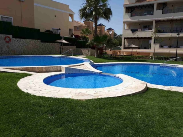 Apartment in Orihuela Costa – YC623981