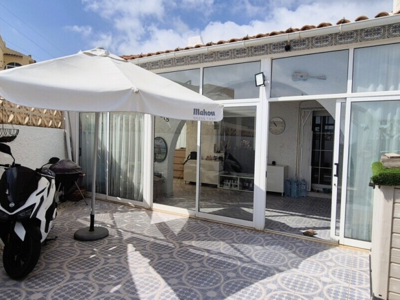 Bungalow in Blue Lagoon – YC503229