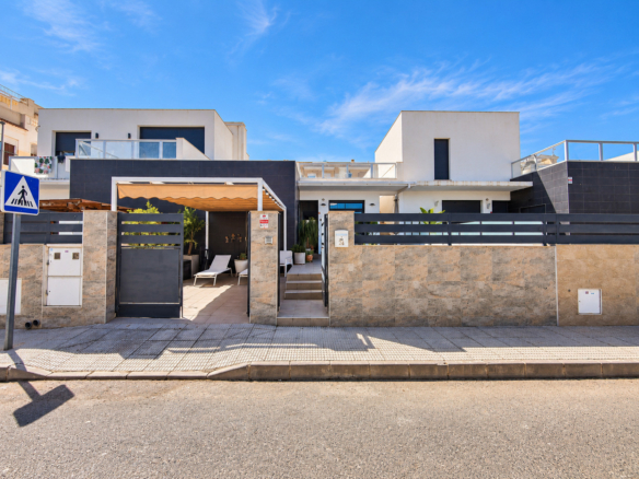 Villa in Formentera del Segura – YC657366