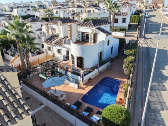 Villa in Algorfa – YC667942