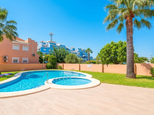 Town House in El Vergel – YC672313