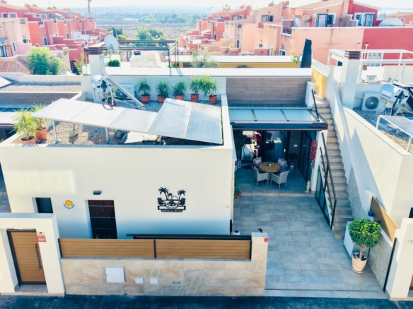 Town House in Los Montesinos – YC691345