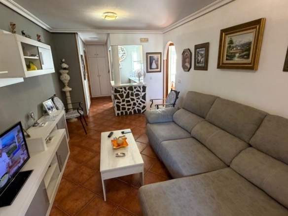 Apartment in Torrevieja – YC668385