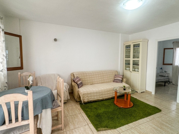 Apartment in La Zenia – YC724850