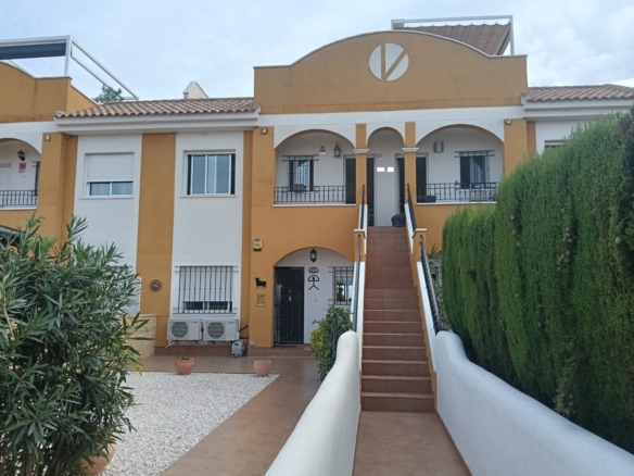 Apartment in Los Montesinos – YC726031