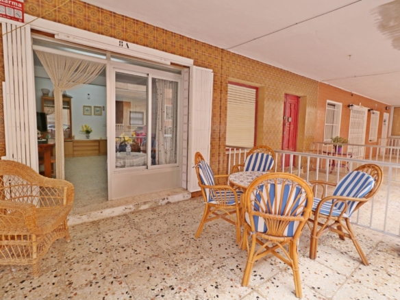 Apartment in Torrevieja – YC726334