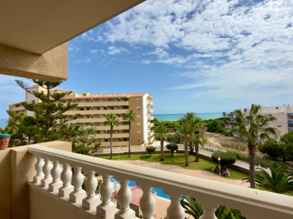 Apartment in Guardamar del Segura – YC726378