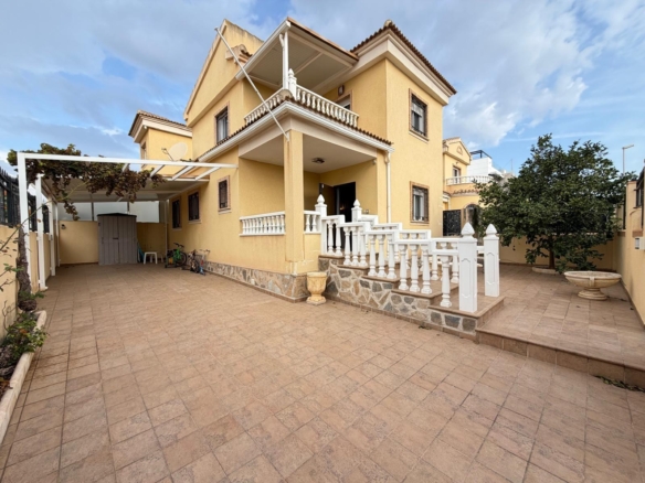 Villa in Orihuela Costa – YC737315