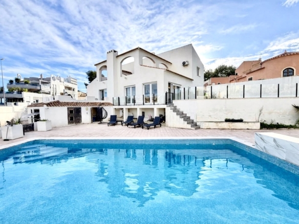 Villa in Villamartin – YC749858
