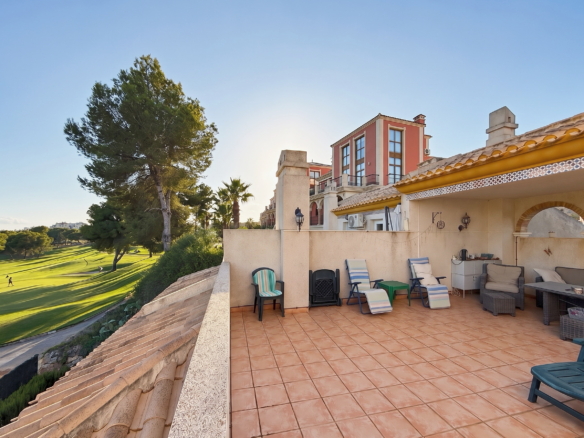 Town House in Orihuela Costa – YC752656
