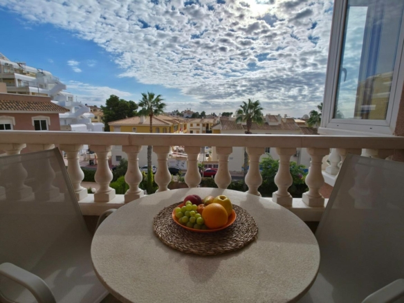 Apartment in Torrevieja – YC752862