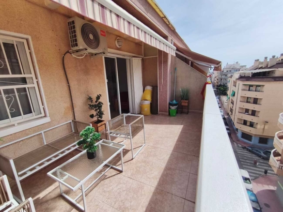 Penthouse Penthouse in Torrevieja – YC753491