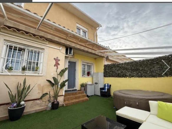 Town House in Orihuela Costa – YC754305