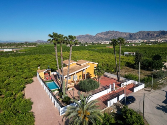 Villa in Orihuela – YC754666