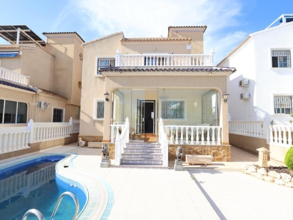 Villa in Orihuela Costa – YC764716