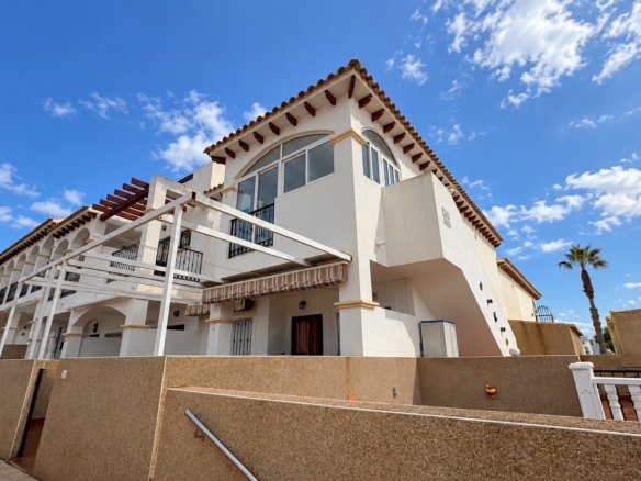 Bungalow in Punta Prima – YC766026