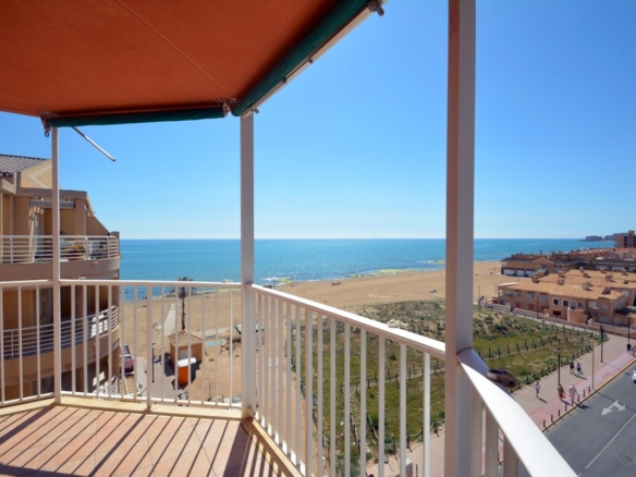 Apartment in Torrevieja – YC766800