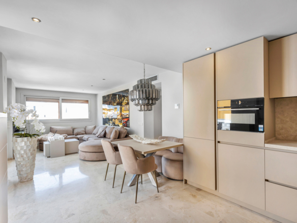 Apartment in Torrevieja – YC766840