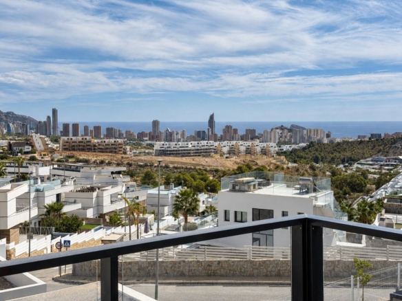 Semi Detached in Finestrat – YC767629