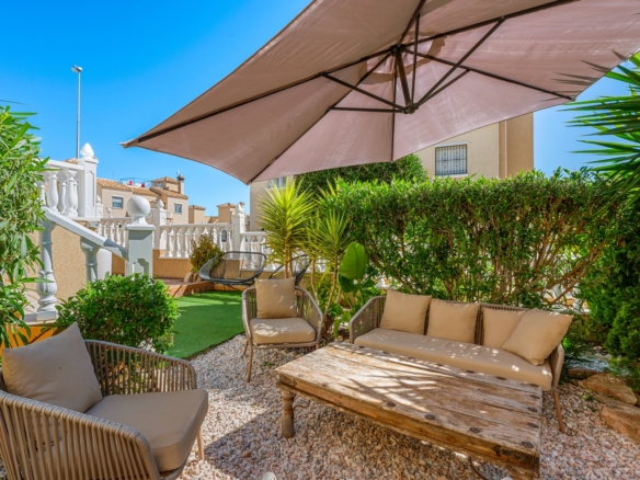 Villa in Villamartin – YC767795