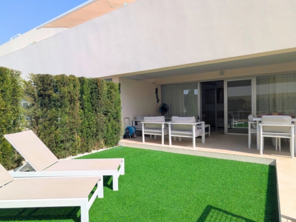 Apartment in Los Balcones – YC787597
