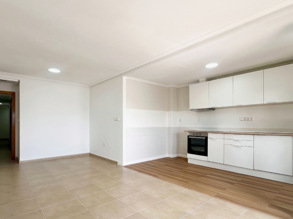 Apartment in Torrevieja – YC767518