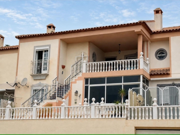 Bungalow in Torrevieja – YC724992