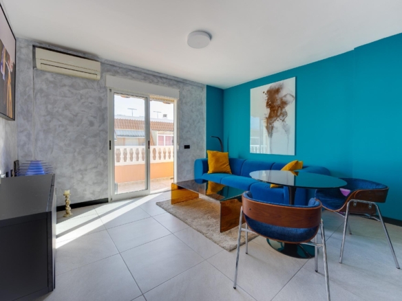 Apartment in Torrevieja – YC796837