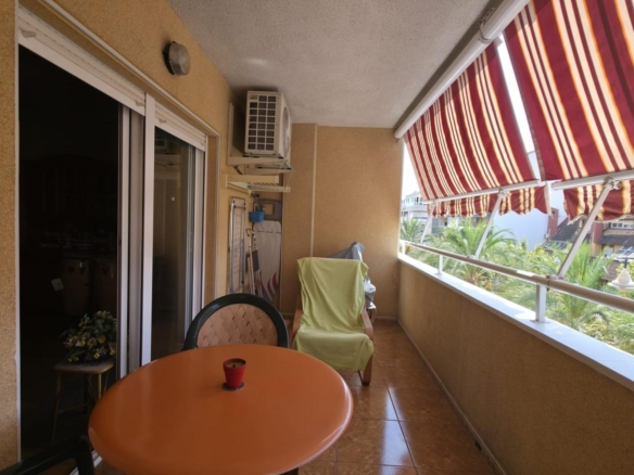 Apartment in Torrevieja – YC797020