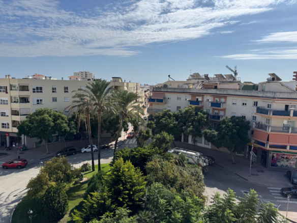 Penthouse in Estepona – YC797894