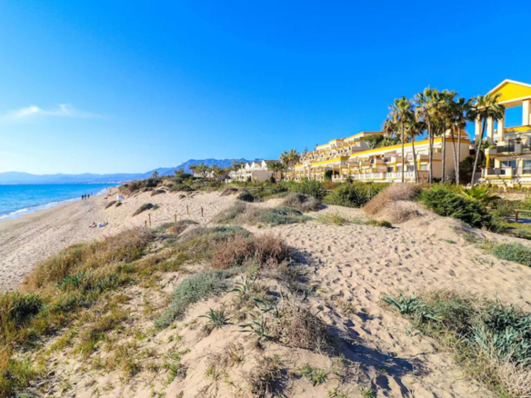 Apartment in Elviria – YC797910
