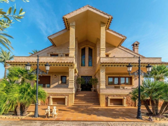 Villa in Molins – YC797918