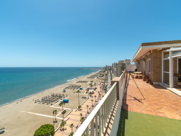 Penthouse in Fuengirola – YC798178