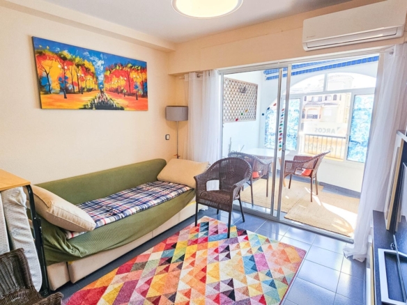 Apartment in Torrevieja – YC798282