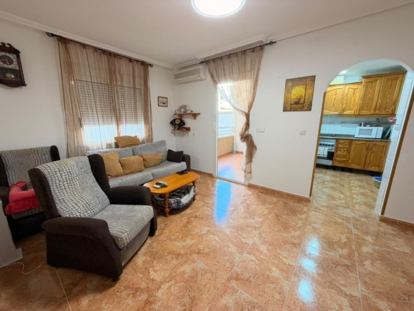 Apartment in Torrevieja – YC798621