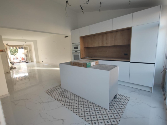 Town House in San Miguel de Salinas – YC724976